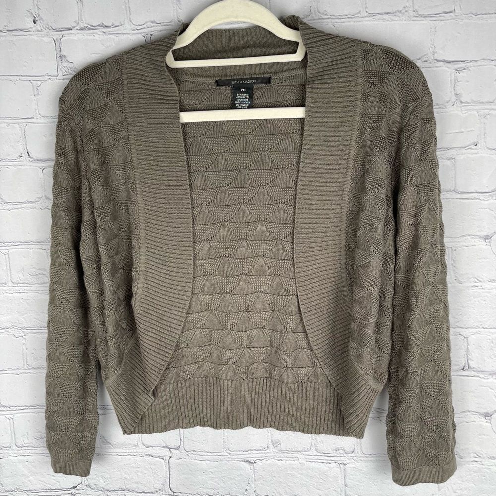 89 & Madison knit crop long sleeve cardigan, olive green, size M petite